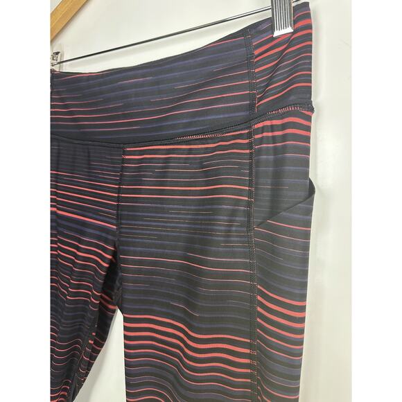 Lululemon Pace Rival Crop Full On Luxtreme Twisted Dune Alarming Striped Size 6 - Picture 6 of 16